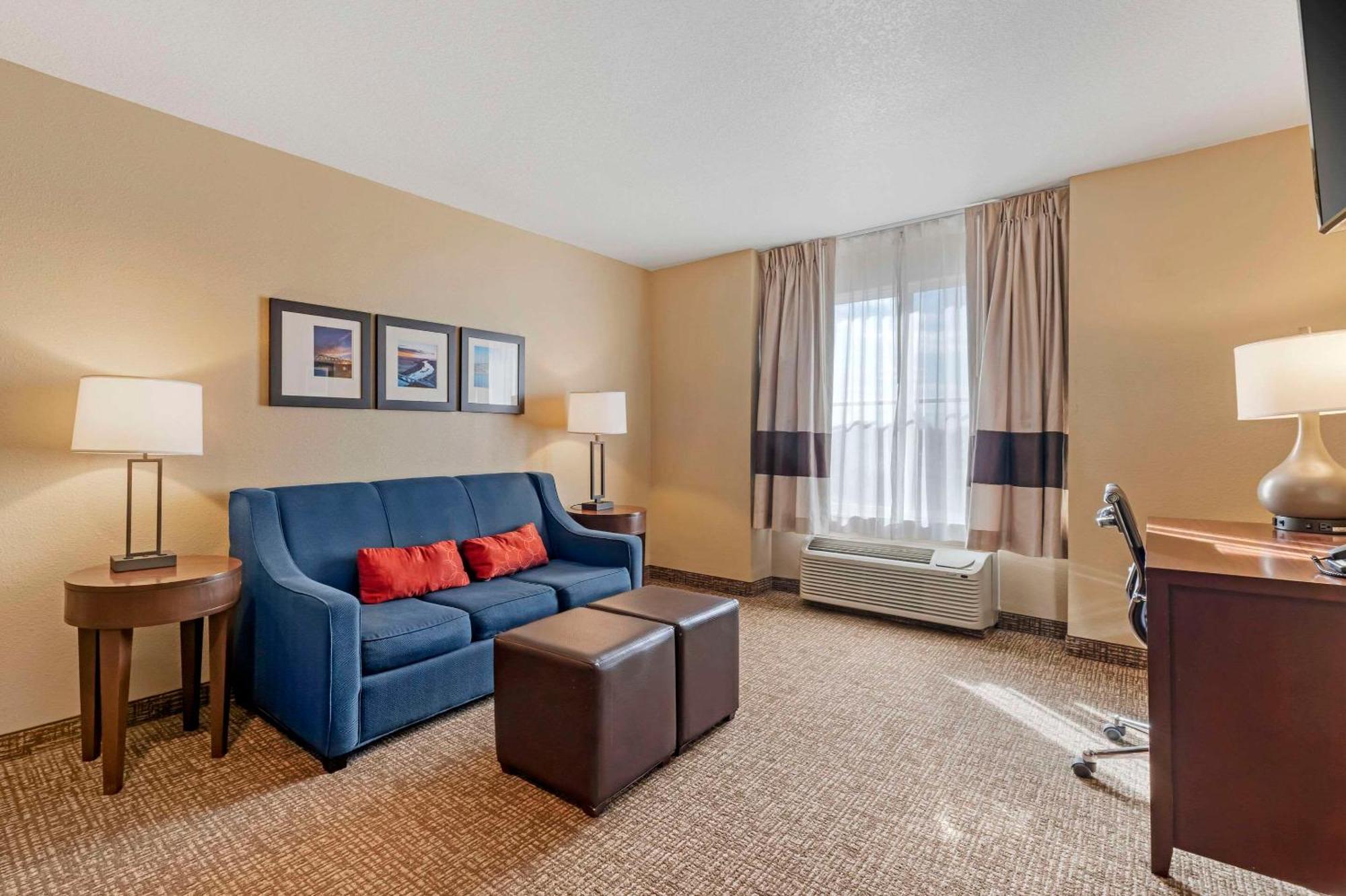 Comfort Inn Lathrop Stockton Airport Exterior photo